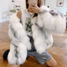 Load image into Gallery viewer, Lady Luxury Fox Fur Coat 2022 New Long Sleeve Fluffy Short Style Overcoat Winter Warm 4904