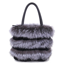 Load image into Gallery viewer, 2022 New Women&#39;s Fashion Fox Fur Handbag Fluffy Messenger Bag Ladies Winter Shoulder Bag Large Capacity Tote 8813