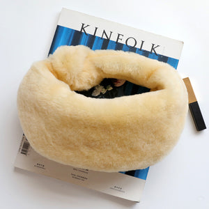 2022 New Fashion Knot Bag Sheepskin Fur Hand Bag Lady Real Lamb Fur Knotted Winter Fairy Handbag Wool 4398