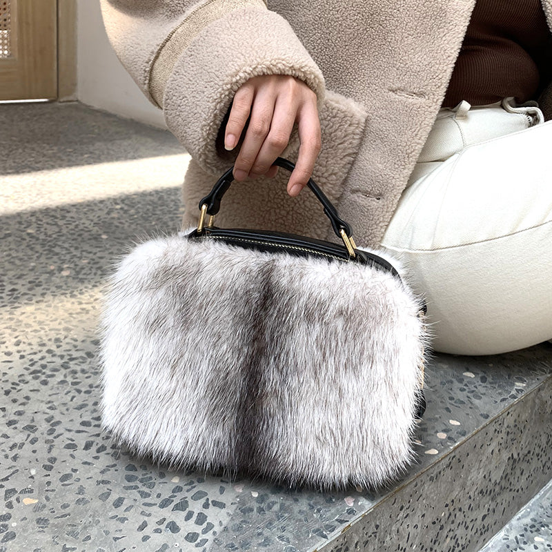 Genuine Mink Fur Single Shoulder Messenger Bag for Ladies Fashion Designer  Bag 7997