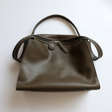 Load image into Gallery viewer, Genuine Leather Bags Women Shoulder Crossbody Large Capacity Lady Hand Bags Tote 2022 Spring Autumn 4395