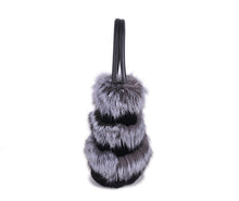 Load image into Gallery viewer, 2022 New Women&#39;s Fashion Fox Fur Handbag Fluffy Messenger Bag Ladies Winter Shoulder Bag Large Capacity Tote 8813
