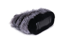 Load image into Gallery viewer, 2022 New Women&#39;s Fashion Fox Fur Handbag Fluffy Messenger Bag Ladies Winter Shoulder Bag Large Capacity Tote 8813
