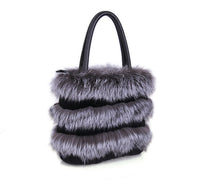 Load image into Gallery viewer, 2022 New Women&#39;s Fashion Fox Fur Handbag Fluffy Messenger Bag Ladies Winter Shoulder Bag Large Capacity Tote 8813