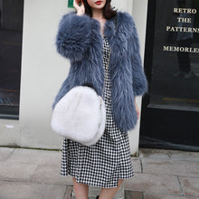 Load image into Gallery viewer, 2022 New High Quality Women‘s Real Fox Fur Crossbody Bag Fashion Shoulder Bag Lady Messenger Bag 7998
