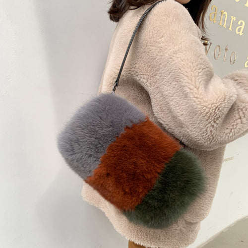 2022 New Fox Fur Crossbody Bags For Women Spring 2022 Plush Bucket Bag Fashion Cylinder Bag Shoulder Bag 8814