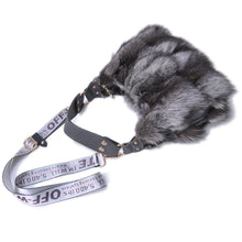 Load image into Gallery viewer, 2022 New Lady Luxury Handbag Women Fashion Fox Fur Shoulder Bag Top Quality Messenger Bag 8803