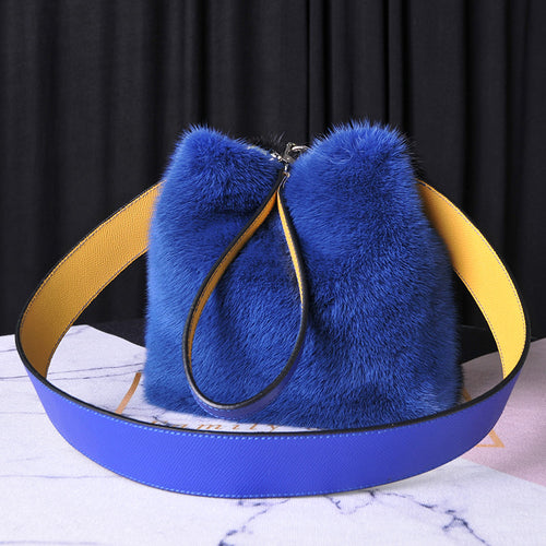 2022 Women Fashion Quality Real Mink Fur Hand Bags Wide Strap Female Contrast Color Shoulder Bag Lady Messenger Bag 8816