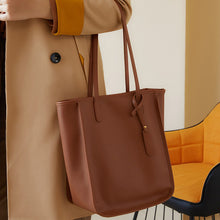 Load image into Gallery viewer, Large Capacity Bags 2022 New Genuine Leather Shoulder Bags 3 Colors Zipper Lady Tote Bag 4377