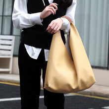 Load image into Gallery viewer, Women Big Capacity Leather Bags Fashion Handbags Totes Lady Genuine Leather Underarm Bags 4401