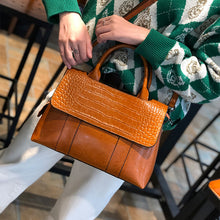 Load image into Gallery viewer, Lady Large Capacity Messenger Bag Leather Handbag Embossing Printed Shoulder Bags Women Tote 4364