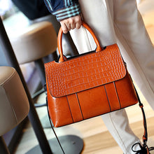 Load image into Gallery viewer, Lady Large Capacity Messenger Bag Leather Handbag Embossing Printed Shoulder Bags Women Tote 4364